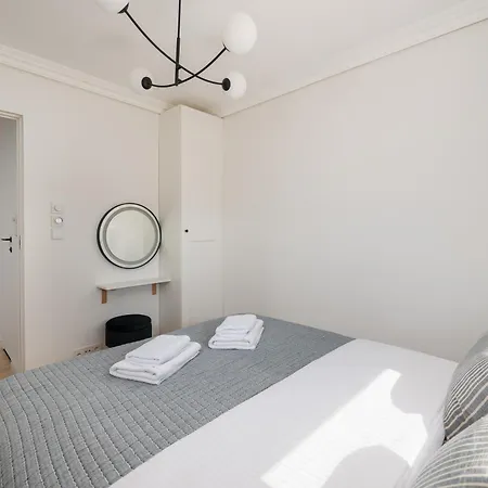 Aleja Waszyngtona Deluxe Apartment